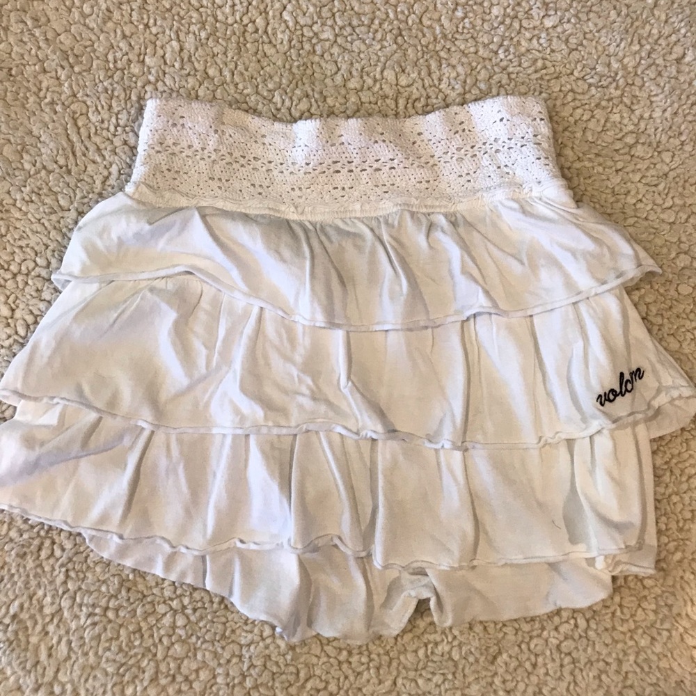 Volcom skirt